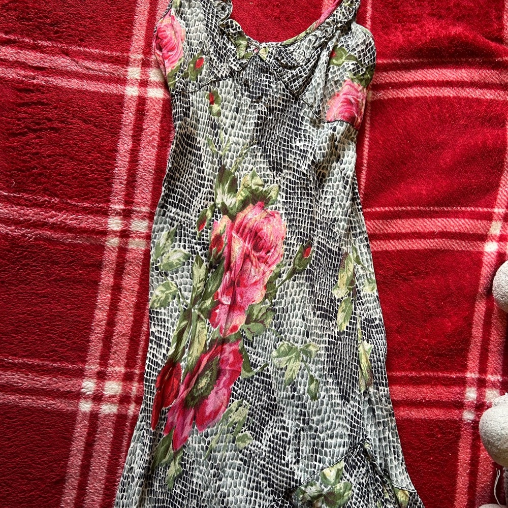 90’s Valentine’s Day slip with Rose Floral Design